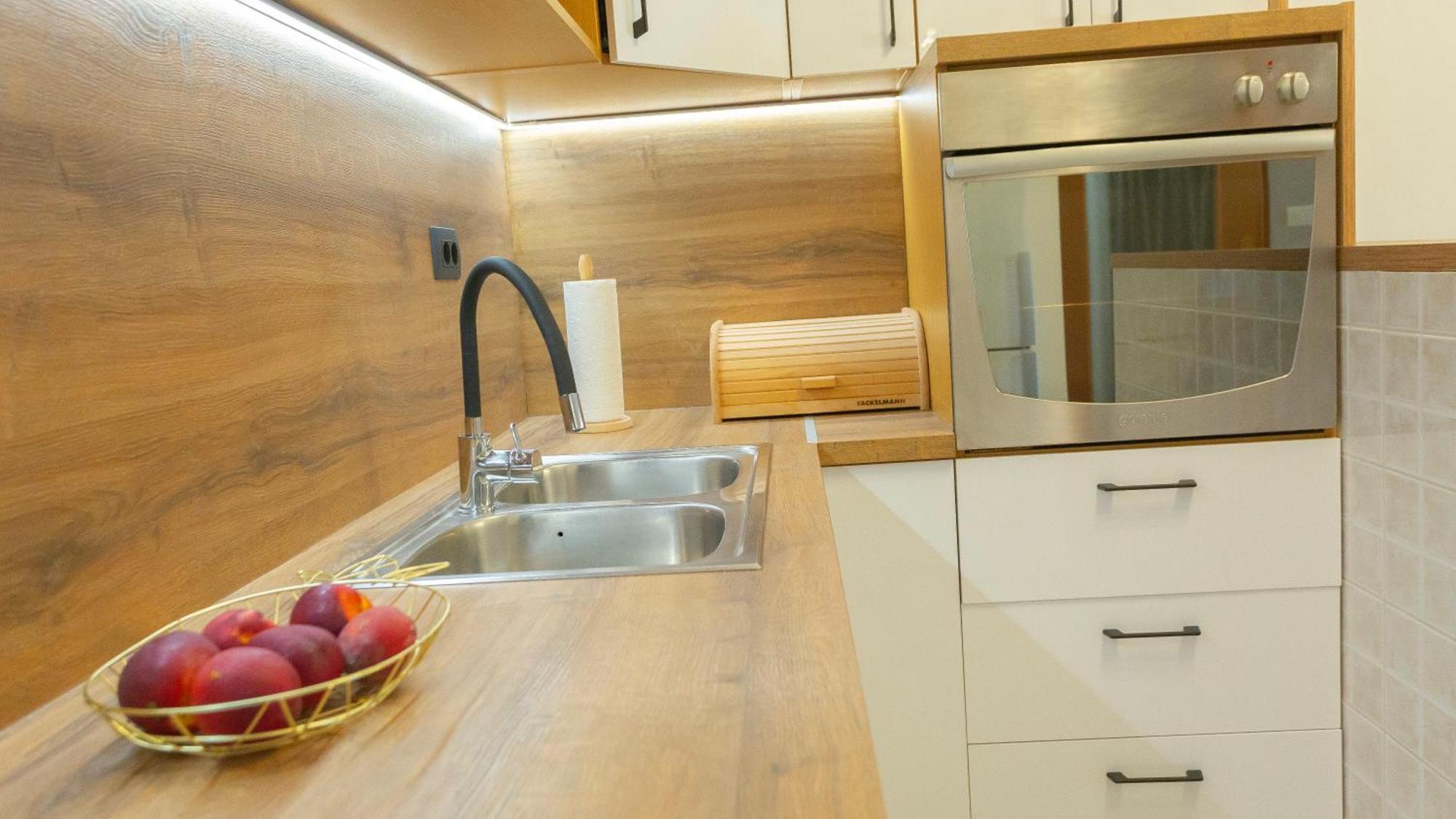 New Delux Green Garden Apartment With Hotube **** Split Exterior foto